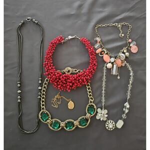 Fun Lot of Necklaces!
